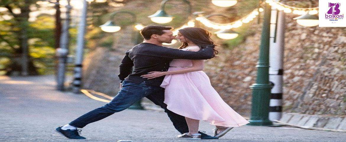 ​Tiger Shroff And Ananya Pandey In Fakira from SOTY 2