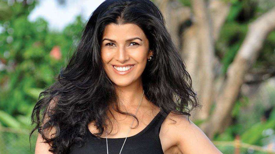 Nimrat Kaur dating Ravi Shastri?