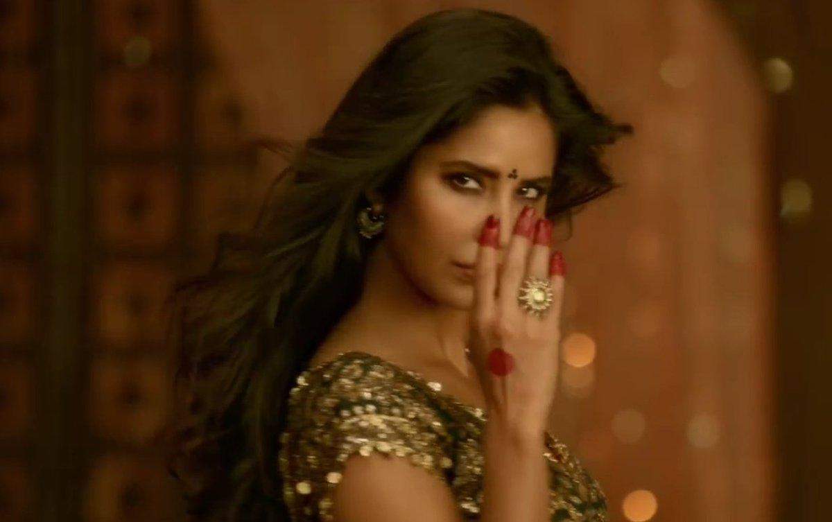 Suraiyya teaser: song portrays teasing relationship between Katrina Kaif, Aamir Khan!