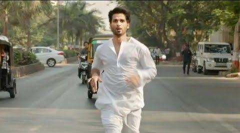 Coronavirus Memes: Shahid Kapoor’s ‘Kabir Singh’ runs for a hand sanitiser amid pandemic 