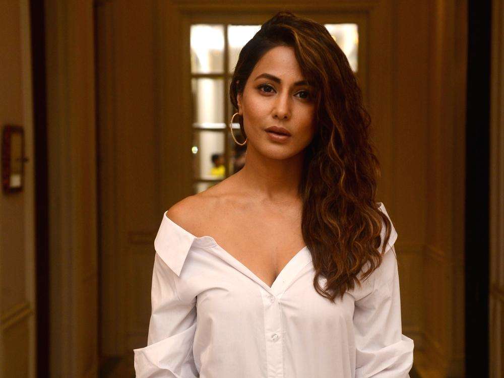 ‘I may not matter to u but I have worked my a** off’: Hina Khan Slams KRK
