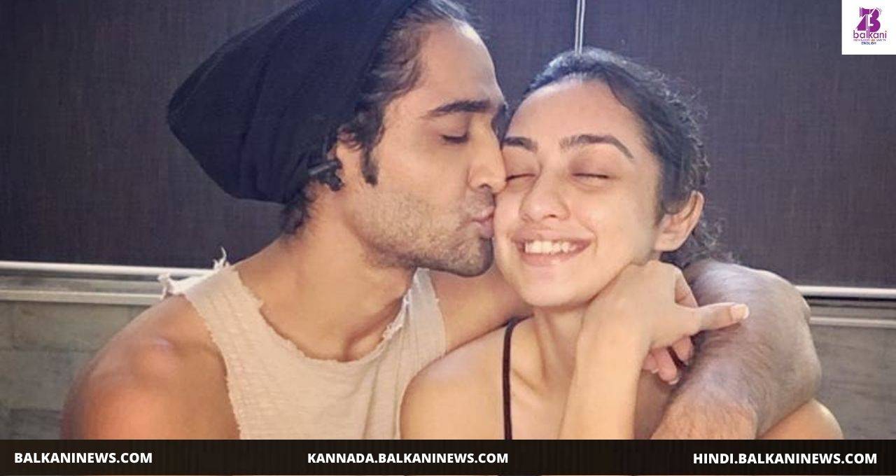 "Honesty has and will always be our best virtue says Abigail Pande after posting a picture with beau Sanam Johar".